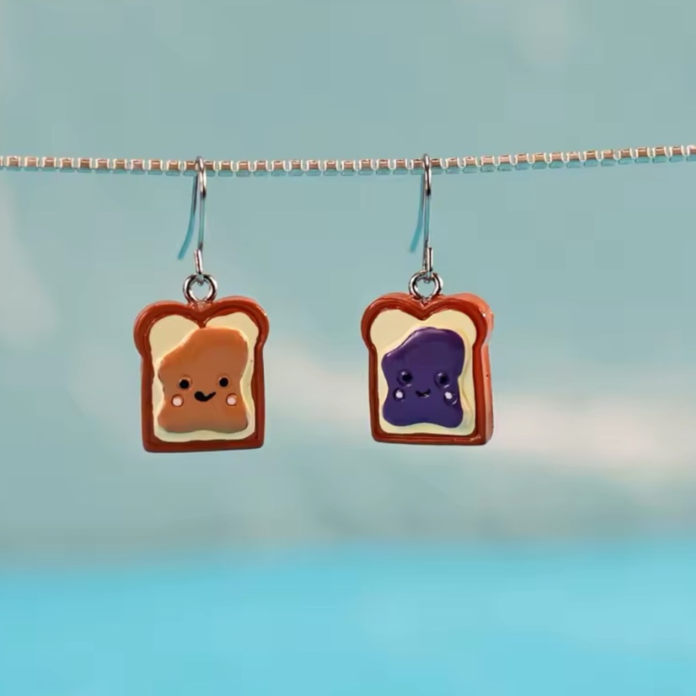 🍞PB&J Resin Earrings🍞 - Picture 3 of 3